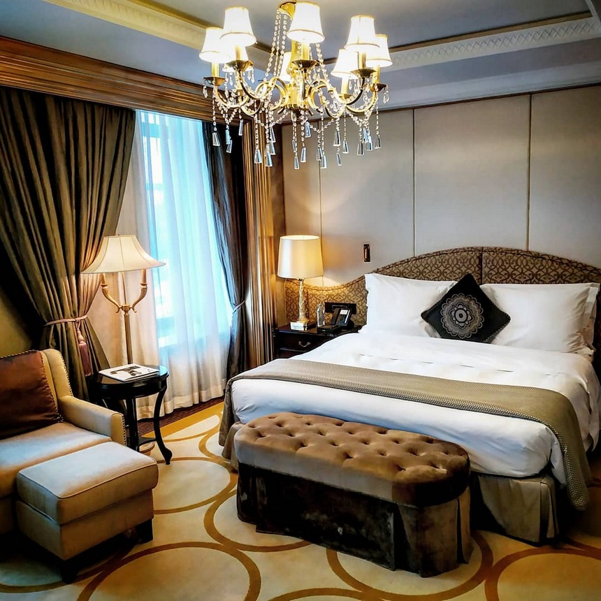 St. Regis Nikolskaya : un hôtel de luxe au cœur de Moscou