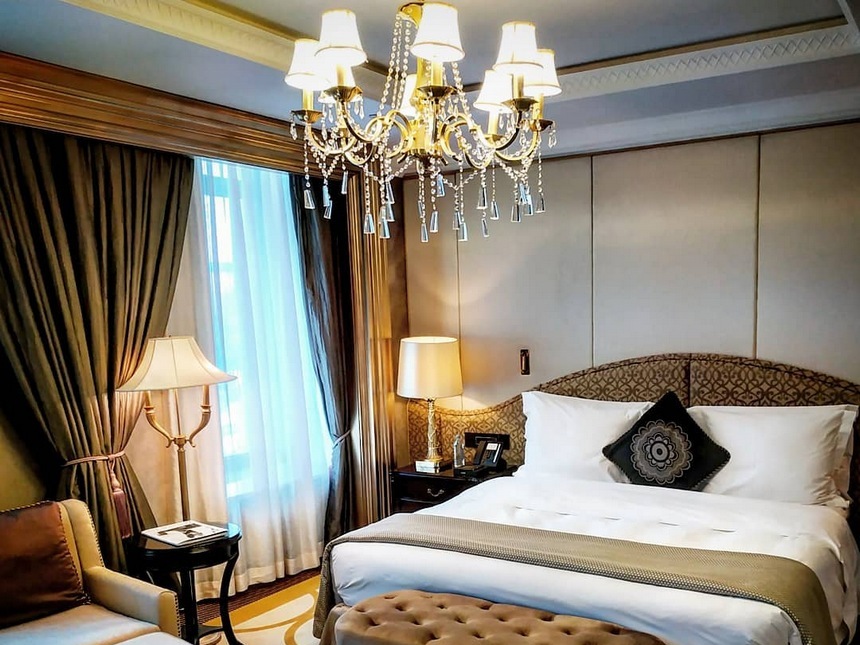 St. Regis Nikolskaya : un hôtel de luxe au cœur de Moscou